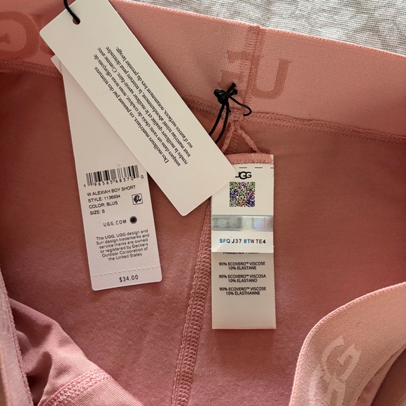 UGG Alexiah Boy Short size small NWT - Picture 3 of 5